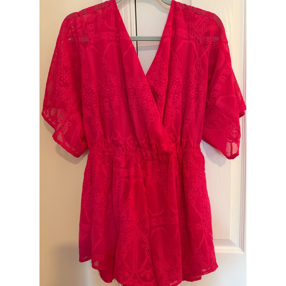 Davi & Dani Hot Pink Eyelet Lace Romper Embroidered V-Neck Tie Back Medium